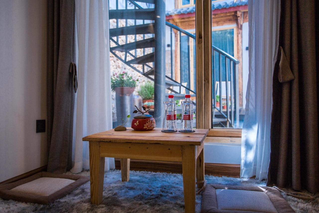 Lijiang Yunqi Holiday Guesthouse Dış mekan fotoğraf